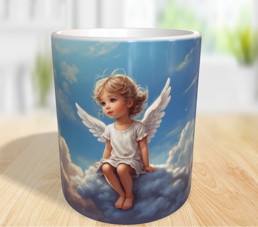 "Himmlische Unschuld – Ein kleiner Engel auf Wolkenreise" ☁️👼✨